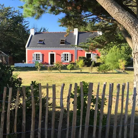 Longere Traditionelle Keroulep 度假居 *